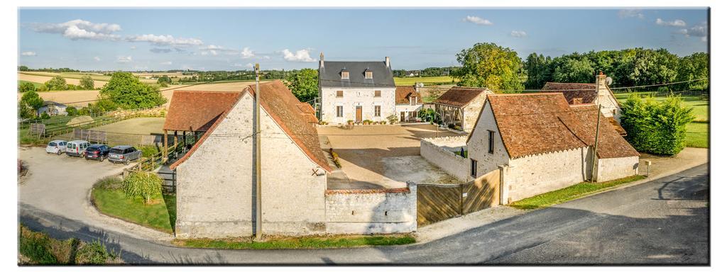 Gites Arches De Muschamp Cussay Bagian luar foto